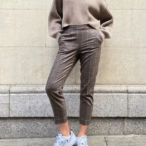 Aritzia Pants - NWT Aritzia Babaton Cohen Pants Wool Cashmere
